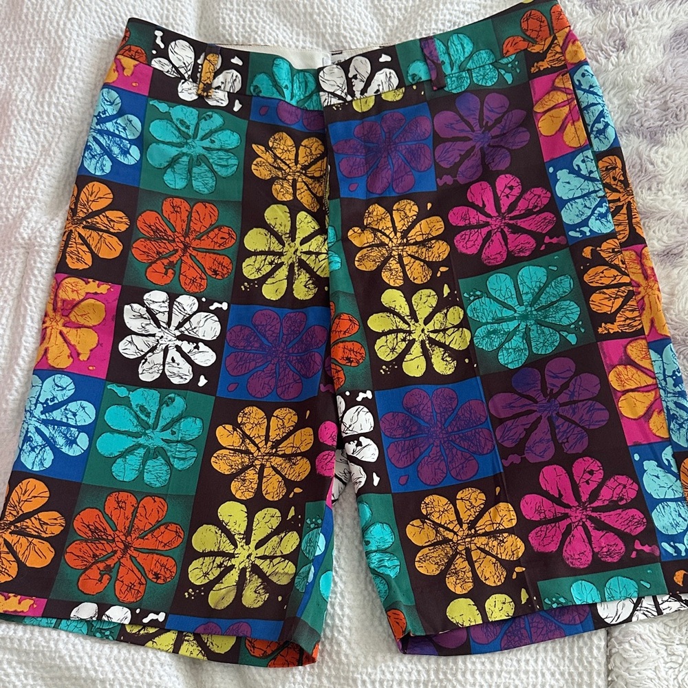 NWOT Trina Turk Bermudas